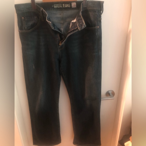 GUESS 38W X 30L - Picture 11 of 11